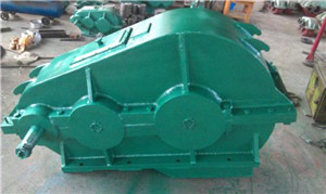 斜齒輪渦輪蝸桿減速機(jī)